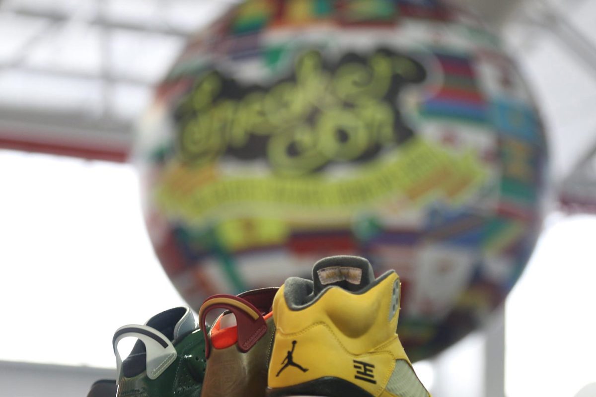 sneaker-con-X159819_TK1_419.jpg